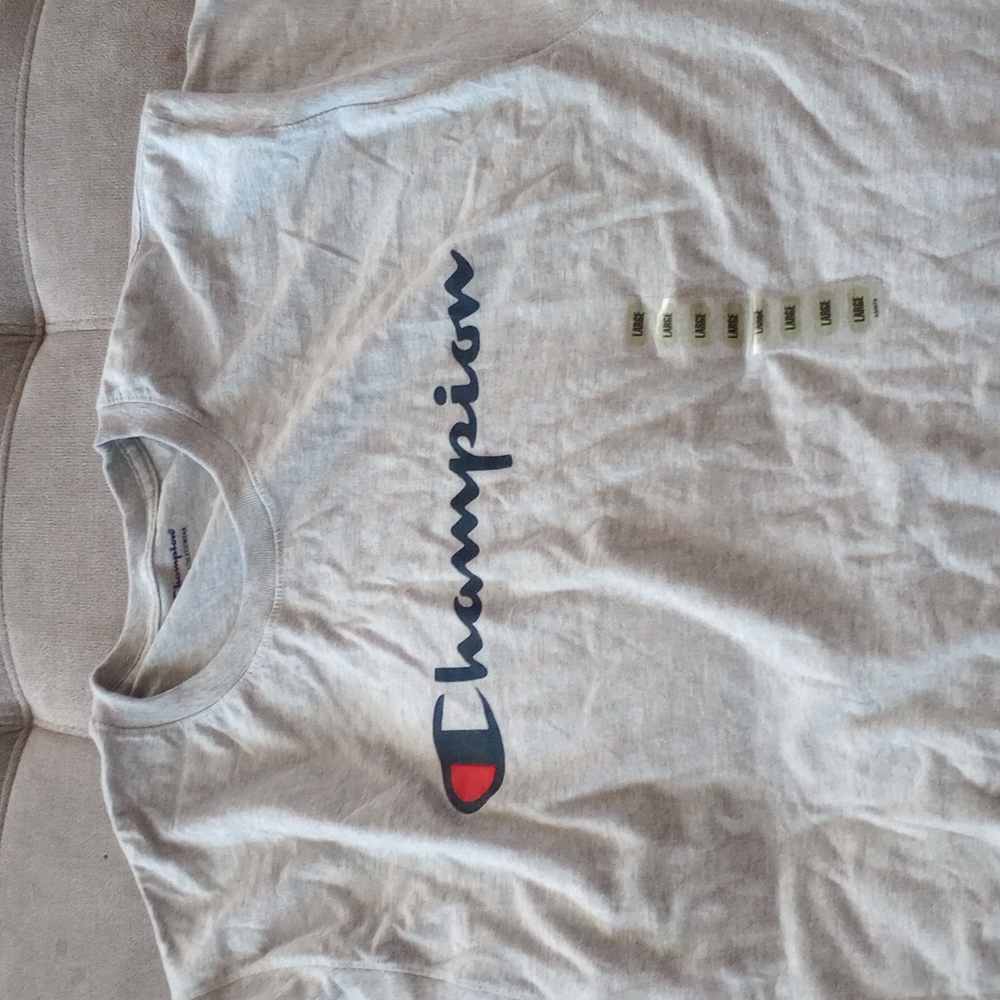 Grey champion t-shirt